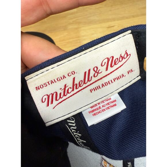 Cleveland Cavaliers NBA Mitchell & Ness Snapback Hat Navy Blue C Logo 20% Wool - Picture 11 of 13